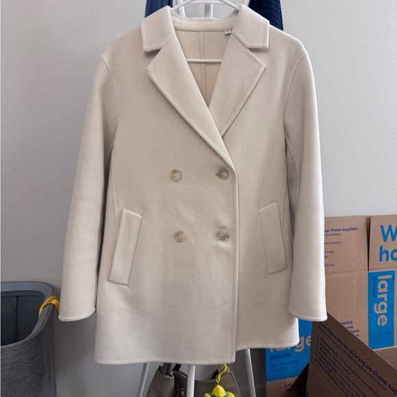 Uniqlo Jackets & Blazers - Uniqlo Wool Coat